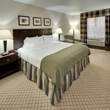 La Quinta Inn & Suites By Wyndham Ankeny Ia - Des Moines Ia Room photo