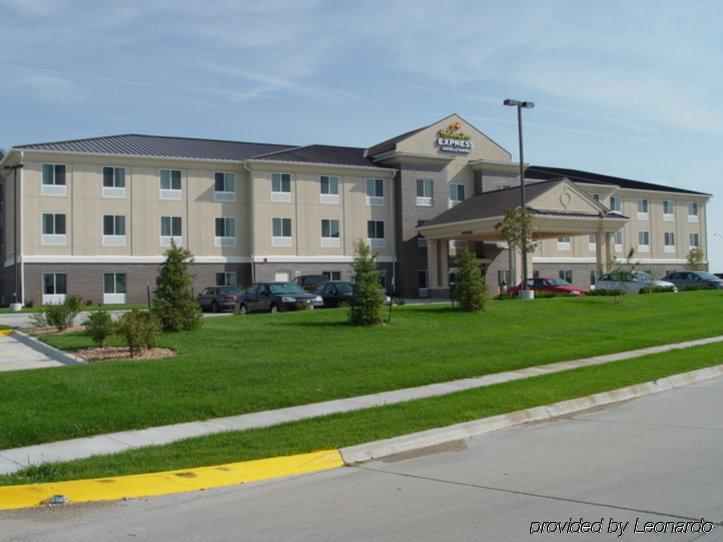 La Quinta Inn & Suites By Wyndham Ankeny Ia - Des Moines Ia Exterior photo